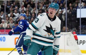 San Jose Sharks, Tyler Tofoli enfrenta Vancouver Kanks