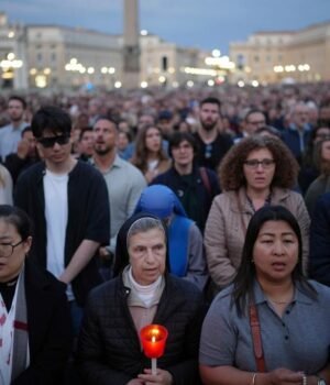 APTOPIX_Vatican_Obit_Pope_Francis_91944_13a627-1.jpg