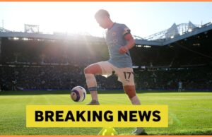 Kevin de Bruyne discute a transferência com dois clubes