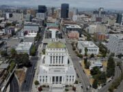 As pessoas recebem 15 anos para matar e enterrar no túmulo raso