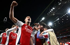 Arsenal extinto desamparado Real Madrid finalmente subir ao nível mais alto