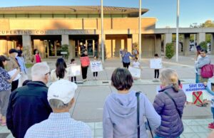 Yimbi atingiu Kapartino com novos casos, alegando que a cidade violou a provisão de “Remédio do construtor”