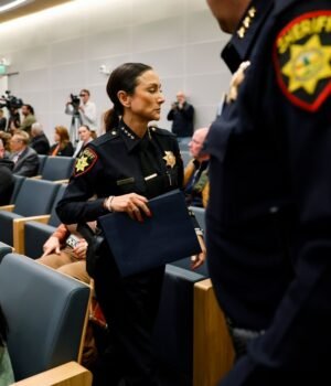 SJM-L-SHERIFFCHAOS-1114-24.jpg