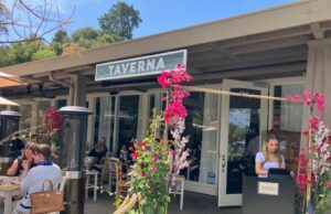Novos restaurantes gregos, Tavarna, abre no vale de Portola