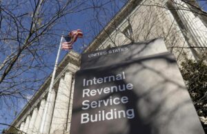 Concordou em enviar dados de imposto de imigrante para o gelo para a aplicação do Internal Revenue Service – Mercury News