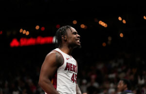 Após o início lento, o guarda de backup de Miami, Devyon, surgiu como uma surpresa e uma estrela para vencer contra Mitchell Hawks