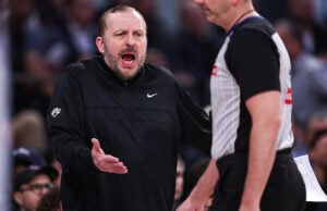 NBA Play Offs 2025: O treinador do Nix Tom Thibodo explode -Office perde o jogo 2 Pistons