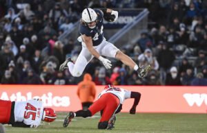 Indianapolis Colts NFL para redigir a NFL para Pen State Tyler Warren apoia o elenco de apoio