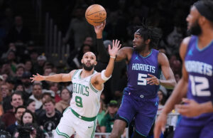Celtics Route 130-94 para Hornets pela 60ª vitória de sua temporada