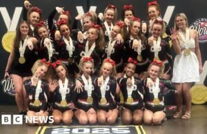 Coventry Cheerleaders ganhou o prêmio global