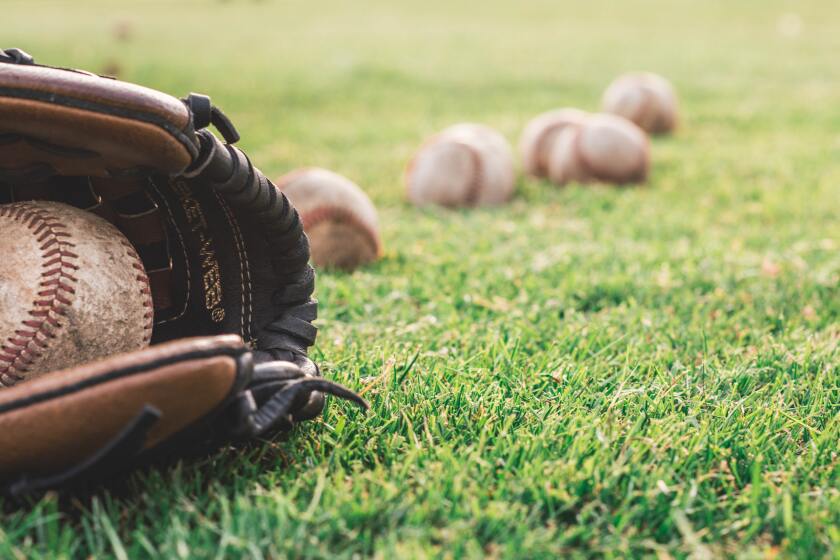 Segunda -feira de beisebol do ensino médio e pontuação de softball