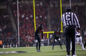 Bearcats CB Jordan Robinson entra no portal de transferência