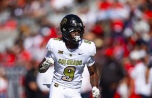 Revezamento db “home” para jogar pela Georgia Tech