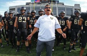 Irmandade de futebol do exército está no mais alto nível