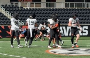 Nougets de futebol da primavera do Oregon, dia 10: Murphy e Walker na peca