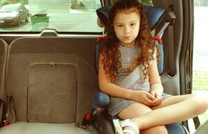 A Califórnia será mantida nos bancos traseiros até os 13 anos sob a proposta de lei da Califórnia