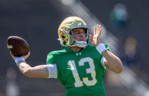 O movimento da juventude pode exigir o movimento da juventude após o jogo de ouro azul de Notre Dame