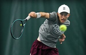 Caderno local: ex -tenista do Grand Forks Central Logan Sandberg de Cobber Turner -Round – Grand Forks Herald