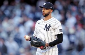 Devin Williams luta com os Yankis de Nova York nas primeiras semanas