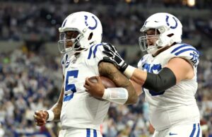 Chris Ballard: Aposto em Anthony Richardson, ambos Daniel Jones nos ajudam nesta temporada