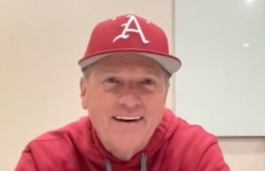 Veja: Dave Van Horn, Iden Gymnase, Gabe Fraser Postgem