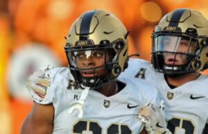 CB, Donovon Plat Transfer Portal entra no portal