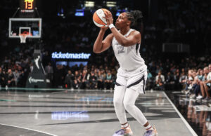 Angel Ridge compartilha mensagens pessoais com a estrela da WNBA Chelsea Gray