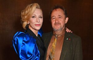 Nossa silenciosa vila costeira está sendo destruída por celebridades e pelos segundos proprietários que compram nossa propriedade educada por preços estúpidos, voltando seu monstro para trás – tememos que nosso próprio preço de nossa casa esteja sendo determinado