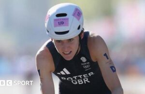 Beth Potter venceu o World Trythlon Championship Series Silver no Japão