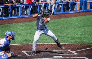 Semifinal de troféu da casa de Kerrington Cross da Cinceannai Bearcats