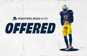 Twoa Sat, 2027 Hawaiian Linebaker, foi sugerido por Notre Dame