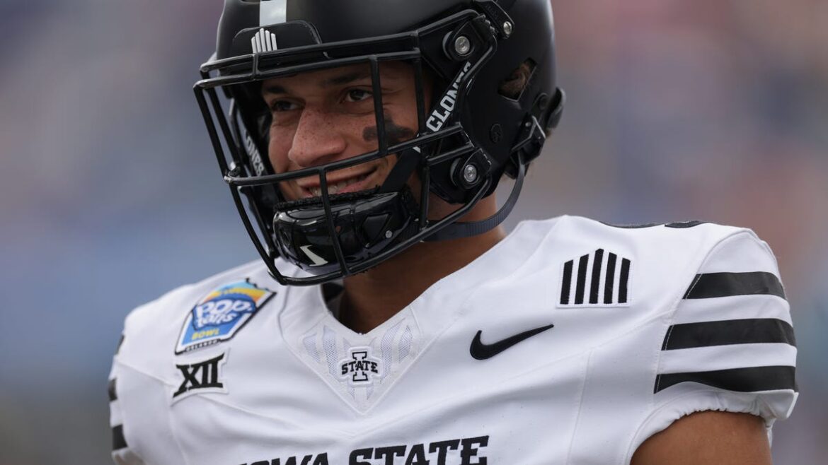 Jeden Higins assinou o histórico Acordo Tihasik com Houston Texans