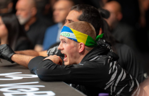 O treinador de Jack Della Madalna, Ian Machado, disparou com as travessuras de Garry