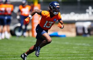 Os estreantes da NFLPA participam de 2 Roky