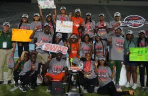 A faixa da FAMU ganhou o título do Sucs Outdoer, o melhor desempenho de Aryana Ladson, nomeando