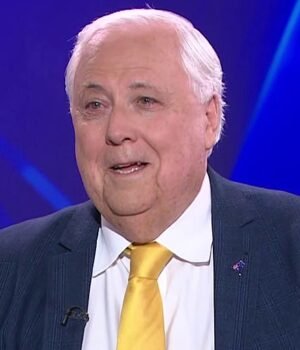 97987263-14674677-Clive_Palmer_pictured_has_been_grilled_over_his_election_spendin-a-52_174627259195.jpeg