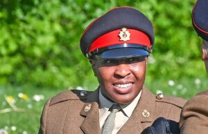 A soldado feminina na banda de guardas de Coldstream ‘Sleeping Hour to Sleep é condenada por abuso sexual de um colega em um ataque de vinho-jalani