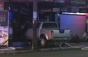 Ram Red Mount Pritchard Super Market Metive em Sydney