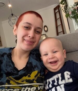 98206165-14694299-Jayda_Chamberlain_pictured_with_nine_month_old_son_Mack_was_dian-a-142_17467697757.jpeg