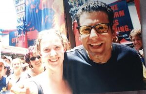 Ninguém sabe desta ‘estrela de Hollywood’: a família escocesa pose para fotografias com ‘famosos atores’ – e 25 anos depois, não faço ideia sobre isso