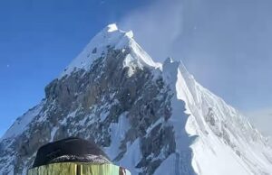 O deputado britânico faz história porque ele escala o Everest apenas cinco dias após o uso do gás para escalar Londres que geralmente leva dois meses