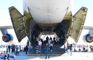 Os legisladores estão planejando usar o local militar da Bay Area para instalações de detenção de imigração – Mercury News