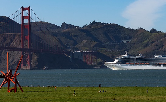 Para explorar as opções de barco e navio de cruzeiro de São Francisco na baía e além disso