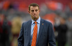 Nosso ranking pós-primavera dos 25 (mais cinco): Clemson, Pen State e Texas Ohio State Slips, prosseguiu no caminho enquanto a Florida salta