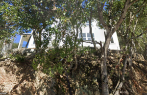 A casa separada vende US $ 1,8 milhão em Oakland