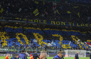 Inter-fãs não permitem que até 3-2 saem do estádio com Barcelona