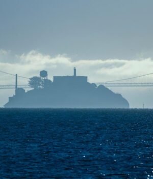 Trump_Alcatraz_03173-1.jpg
