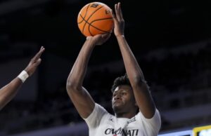 Análise do portal: Syracuse pousou de Tyler Batsi