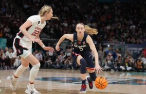 WNBA Big Pieg Buickers respondeu ao marco na temporada Rucci