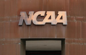 Em uma disputa sobre o limite Looster da faculdade, um julgamento pode ser o mesmo se o juiz não aprovar a mais recente proposta